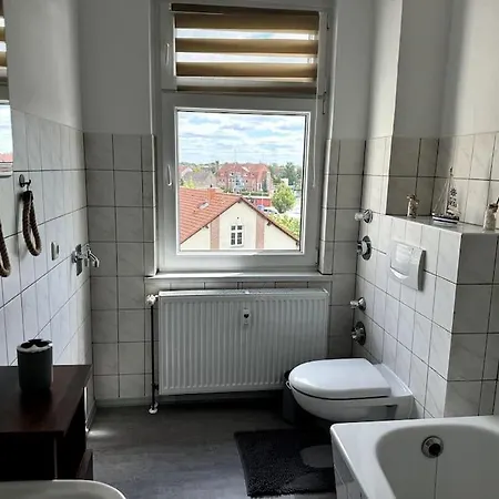 Wohnung Nahe Bahnhof Und Dem Goitzschesee Bitterfeld-Wolfen Exterior foto